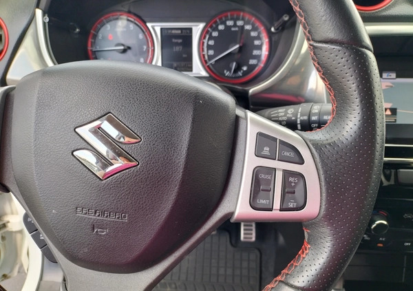 Suzuki Vitara cena 69800 przebieg: 52000, rok produkcji 2017 z Krzepice małe 781